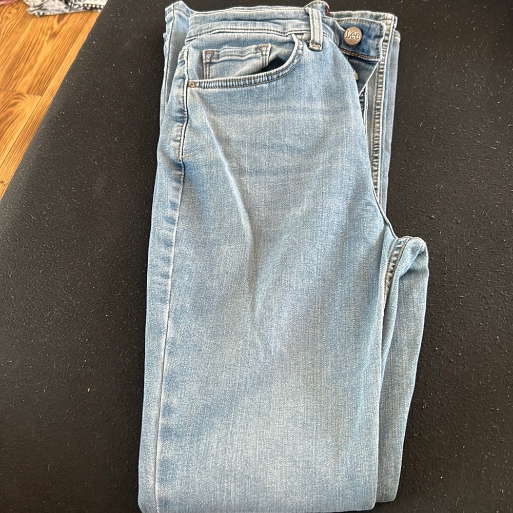 Lees flare out jeans